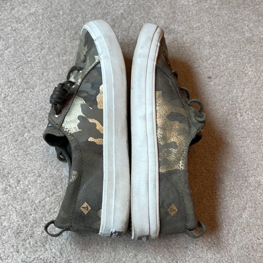 Sperry memory foam, green, and gold suede camo slip on’s - Picture 5 of 6